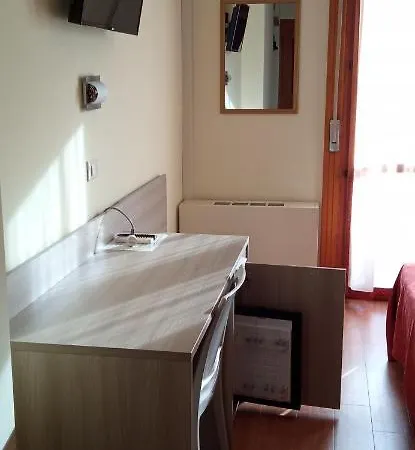 Al Cavallino Bianco ホテル 3*