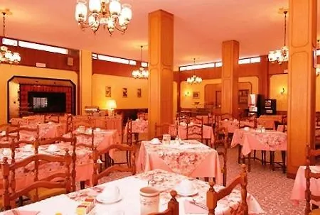 ホテル Al Cavallino Bianco 3*