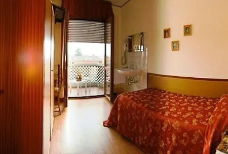 ホテル Al Cavallino Bianco 3*