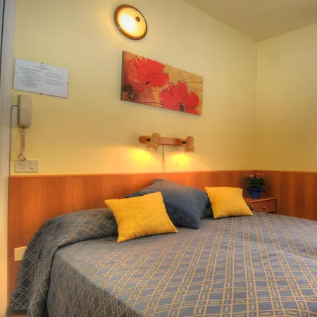 ホテル Al Cavallino Bianco 3*